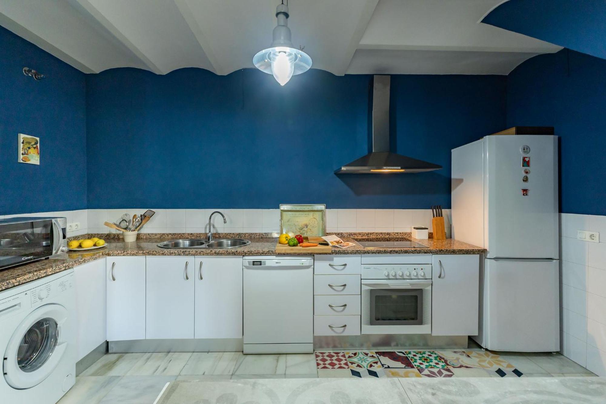 Charming 2 Bedroom Boutique Triplex Apartment With Private Terrace At Seville City Center By Ocityzen Экстерьер фото